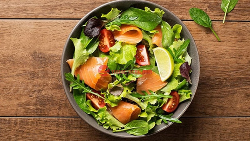 Salad cá hồi chuẩn vị Salad cá hồi chuẩn vị