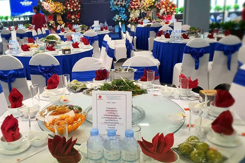 Xu hướng đặt tiệc catering công ty 2025 Xu hướng đặt tiệc catering công ty 2025